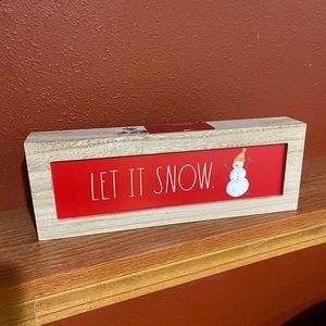Rae Dunn wooden “Let it Snow” sign